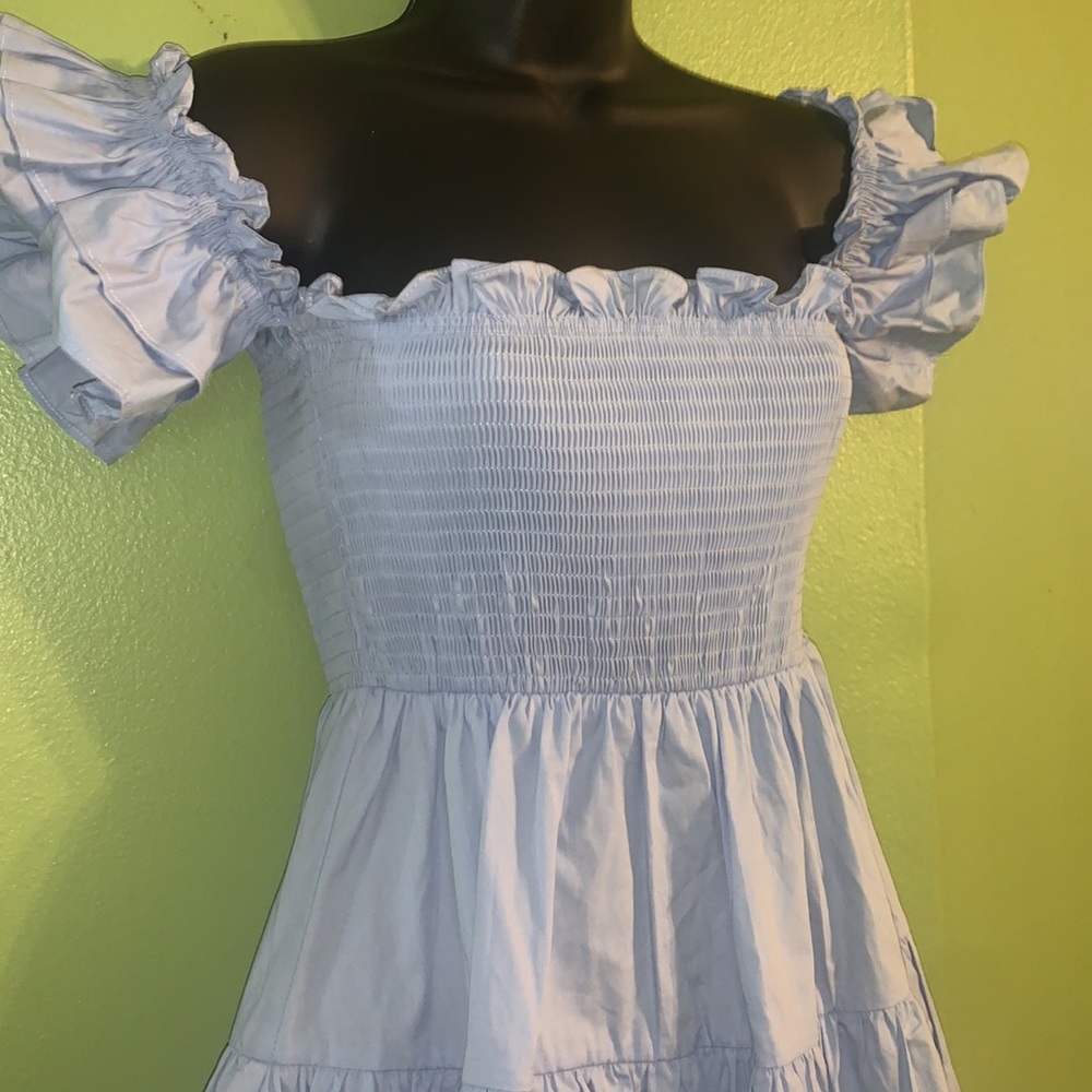🔵 Forever 21 mini dress